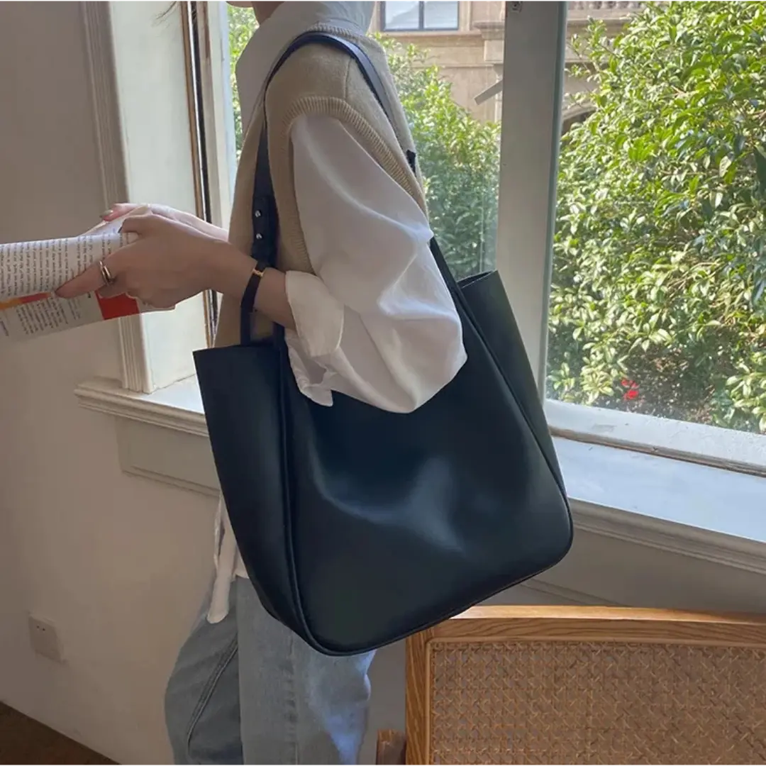 Gexo PU Leather Tote Bag with Large Capacity and Minimalist Design